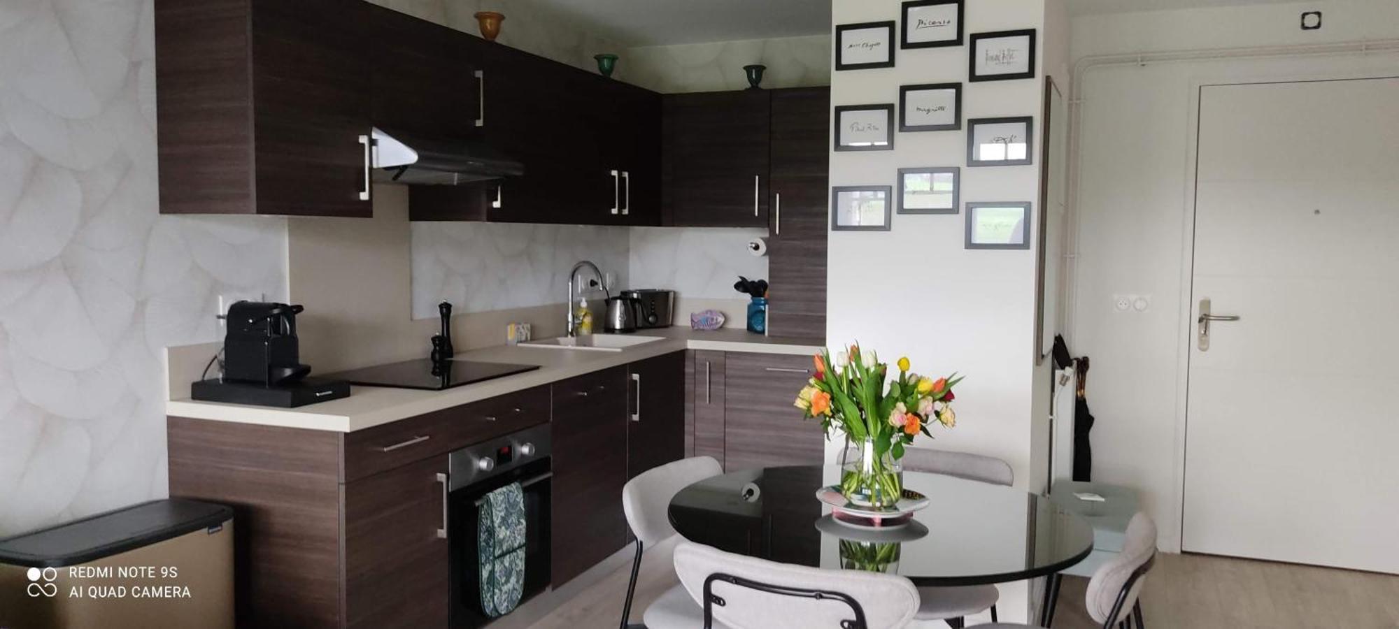 Le Saint Val 004, Appart. Neuf, Jardin, Parking المظهر الخارجي الصورة
